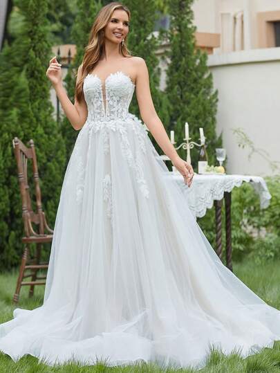 Contrast Color Embroidered Tulle Strapless Wedding Dress, Elegant Bridal Gown Spring, Boho Chic Fall