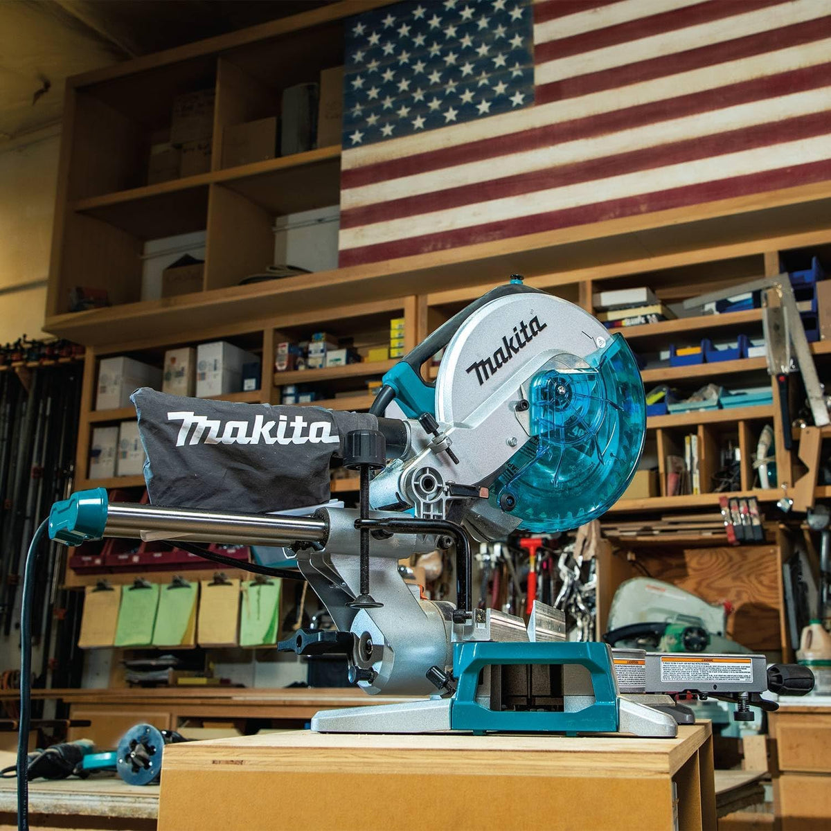 Makita LS1110F 10” Slide Compound Miter Saw
