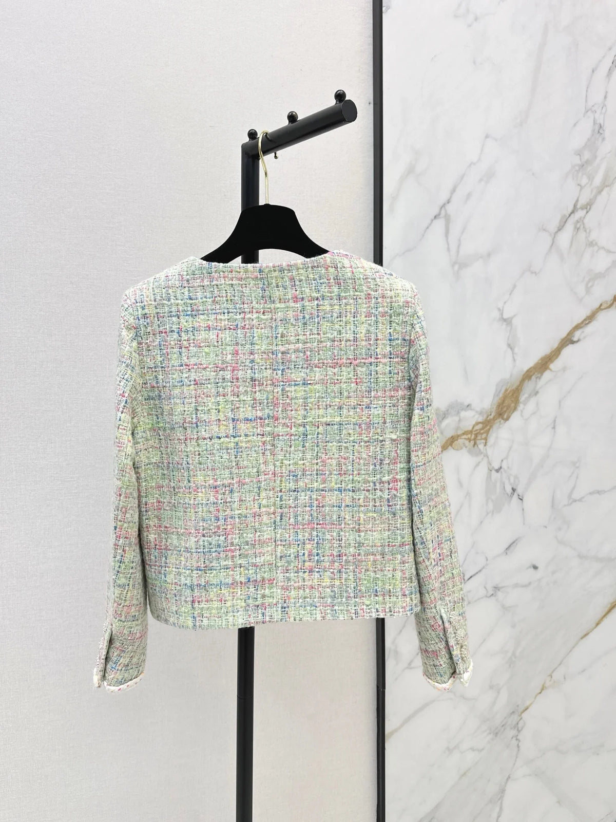 2026 Women Tweed Jacket Multi Yarn Woven Tweed Handmade Woven Edge Trim Carved Decorative Button Cropped Outerwear