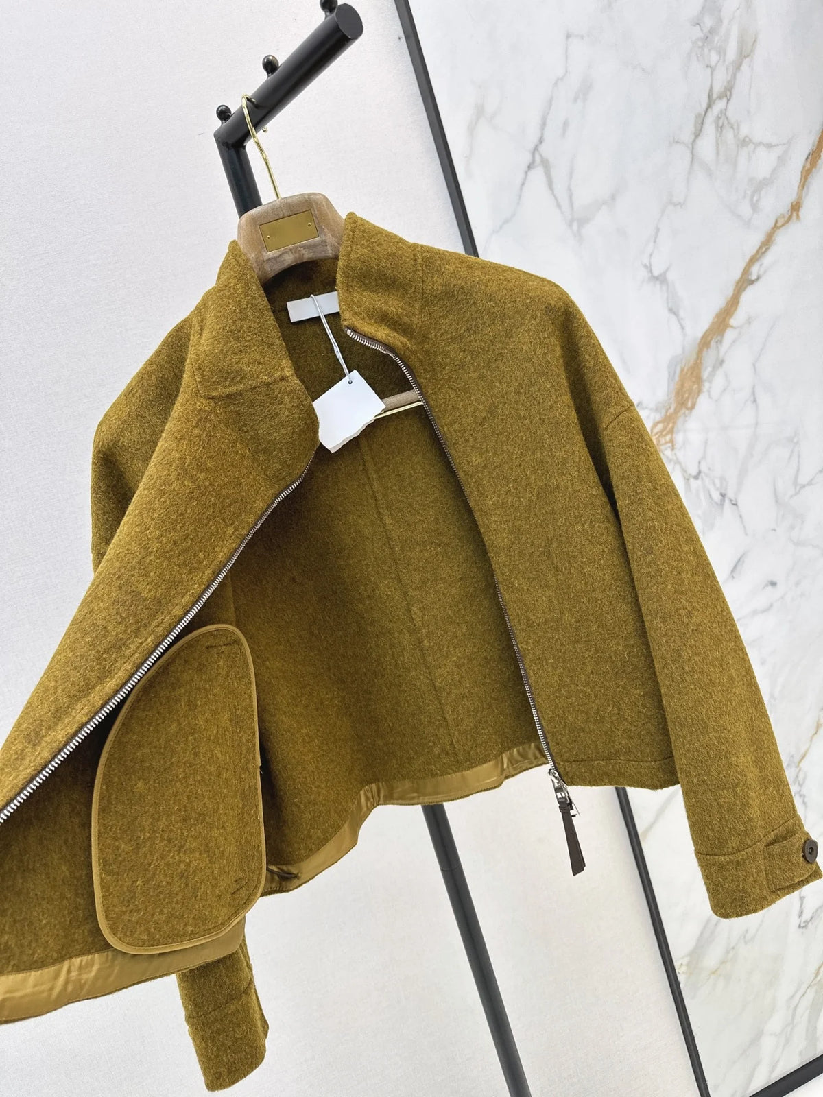 2026 Women Cropped Wool Jacket Double Face Cashmere Stand Collar Diagonal Zip Closure Zip Pocket Cuff Button Detail