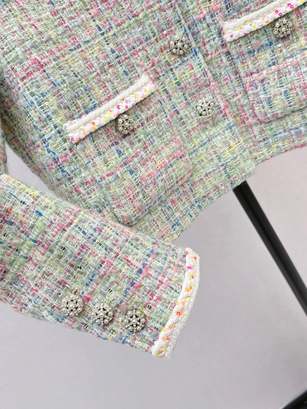 2026 Women Tweed Jacket Multi Yarn Woven Tweed Handmade Woven Edge Trim Carved Decorative Button Cropped Outerwear