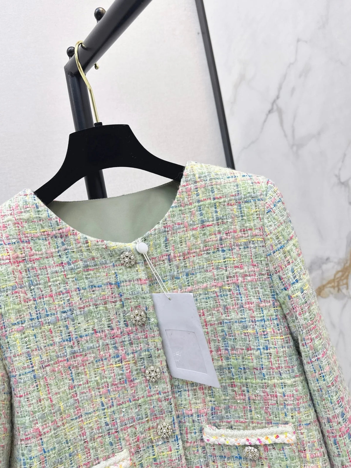 2026 Women Tweed Jacket Multi Yarn Woven Tweed Handmade Woven Edge Trim Carved Decorative Button Cropped Outerwear