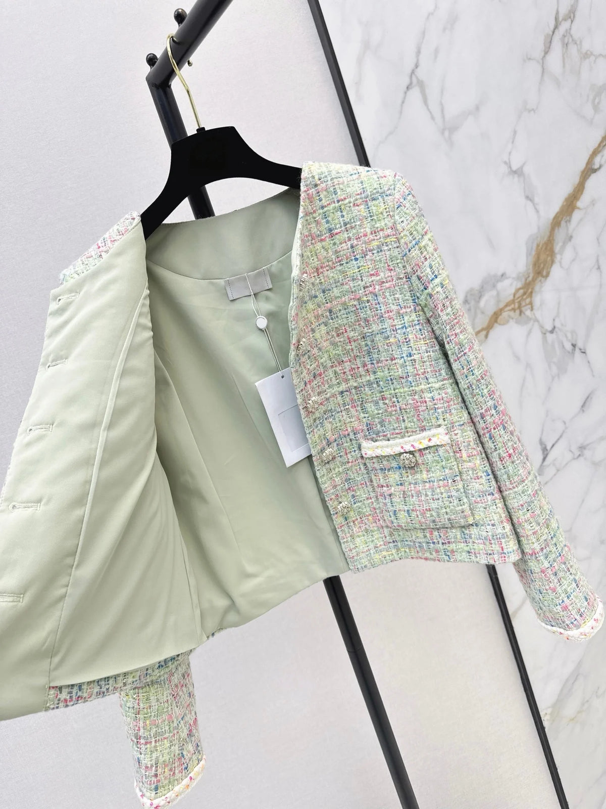 2026 Women Tweed Jacket Multi Yarn Woven Tweed Handmade Woven Edge Trim Carved Decorative Button Cropped Outerwear