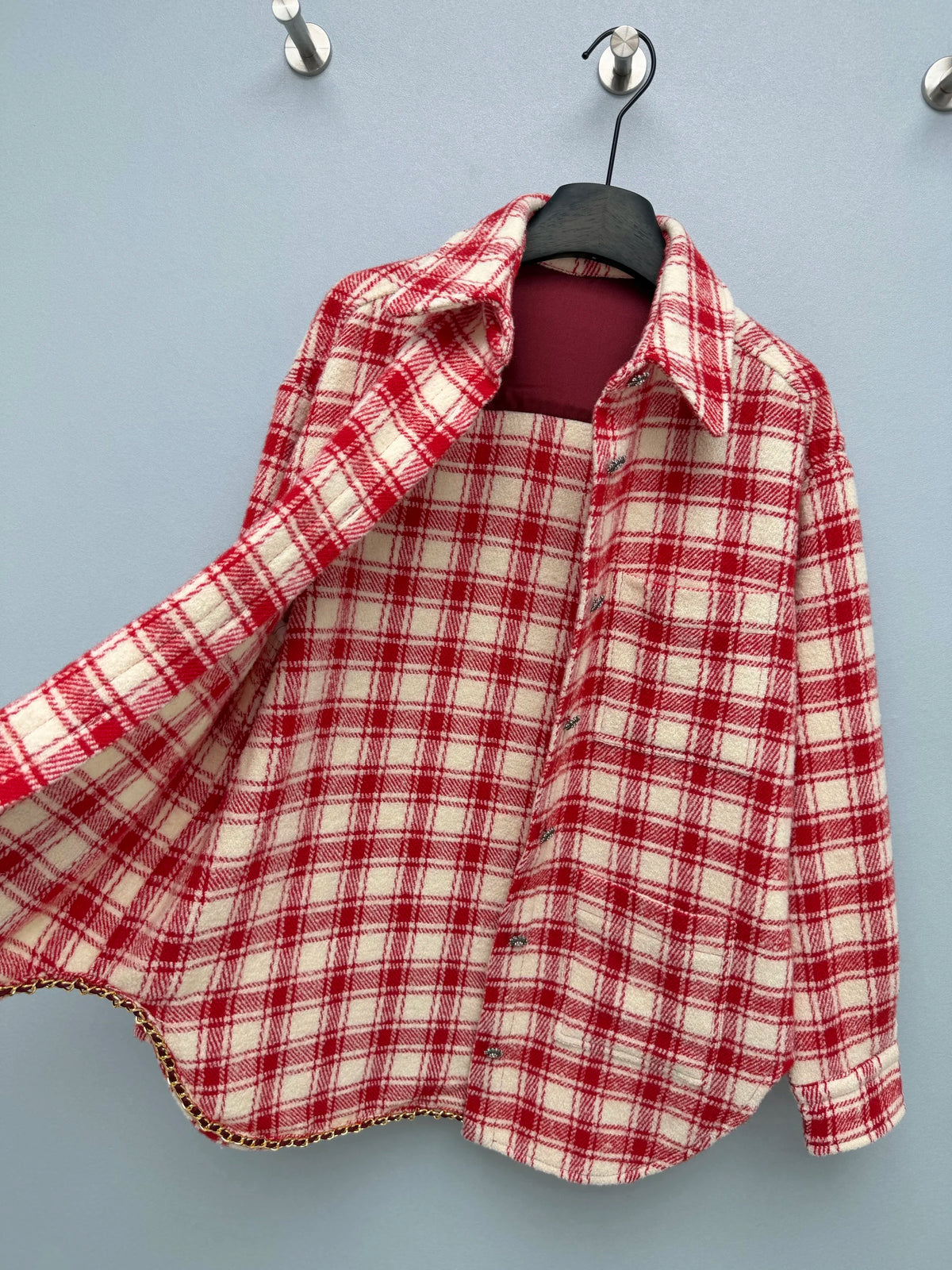 2026 Women Shirt Jacket Red White Plaid Wool Blend Collar Drop Shoulder Rhinestone Buttons Chain Dual Pockets Outerwear