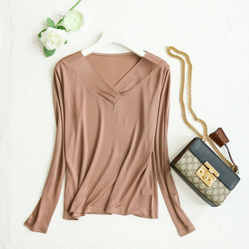 2025 Women's Fashion New Style Silk Long Sleeve V-neck Bottoming Shirt 23% Natural Mulberry Silk Warm Top