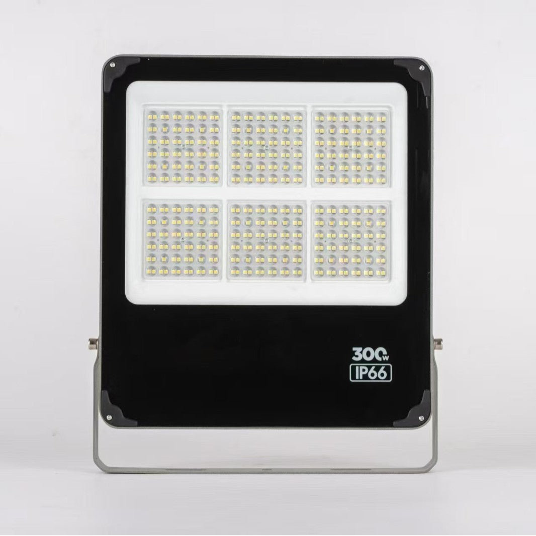 led投光灯元宝大功率隧道灯篮球场50W400w高杆灯防水体育馆照明灯