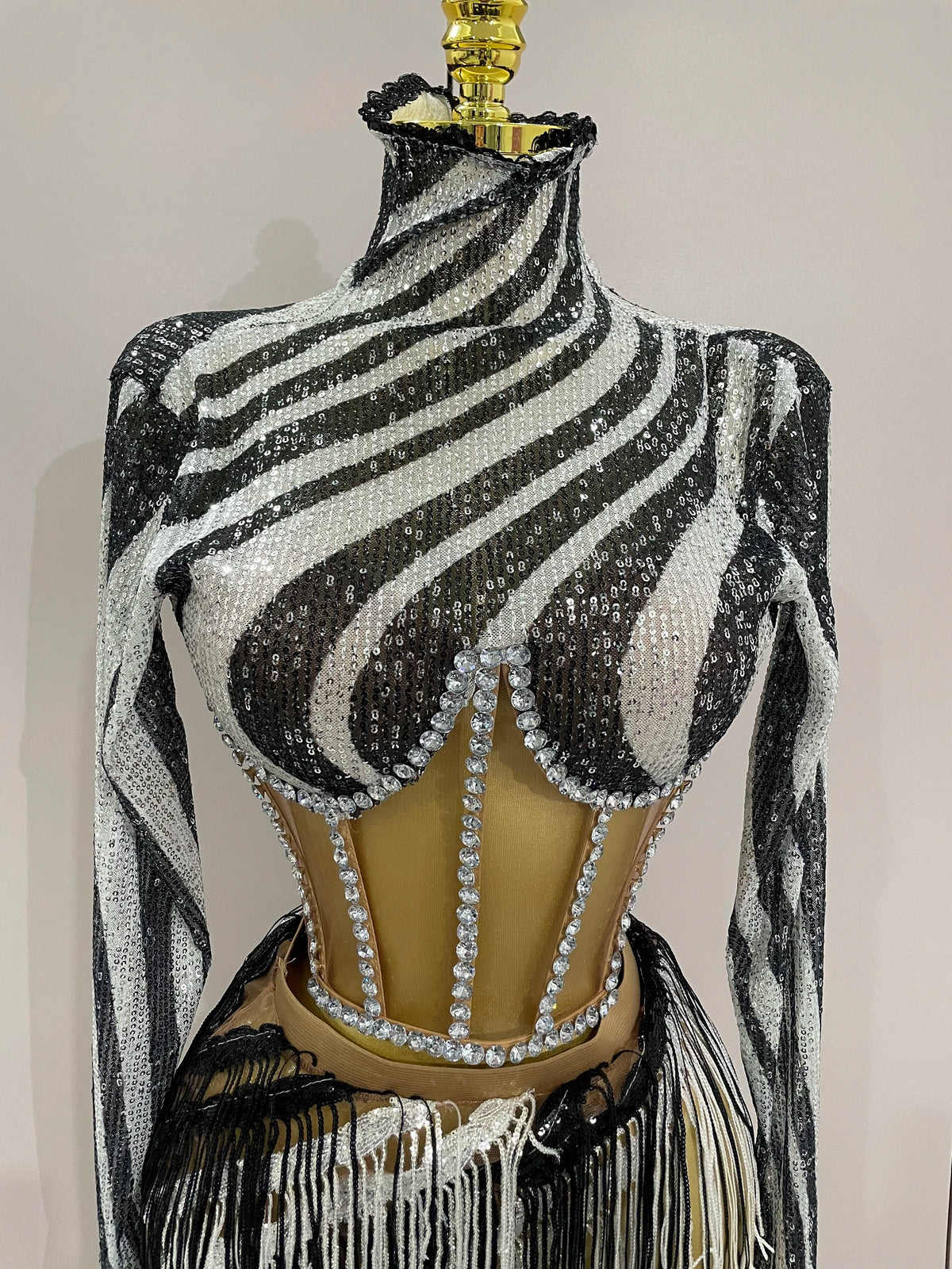 2025 New Shiny Diamond Sequin Tassels Sexy Mesh Long Sleeved Two Piece Set Women Evening Birthday Party Nightclub Stage Costume