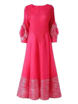 LANMREM Women's High-end Fashion Dress With Flower Ruffles Sleeves Round Neck Loose Big Size Long Dresses 2025 New 2DB1142