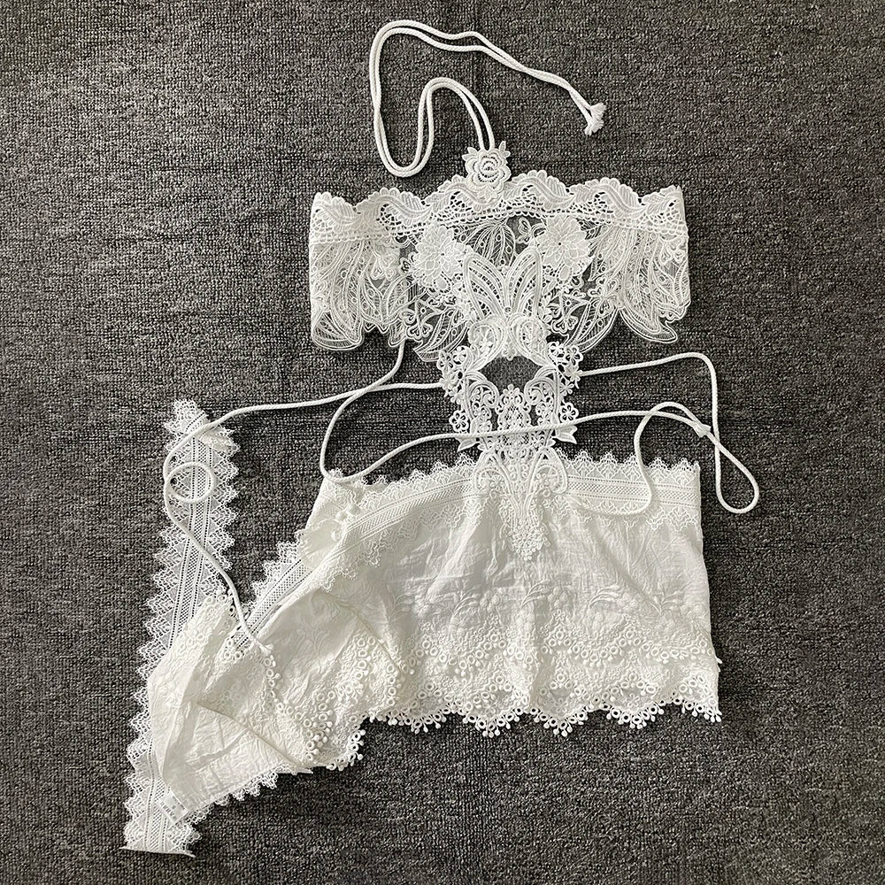 Women Openwork Short Lace Stylish Ruffled mini Dress Halter Neck See-Through Floral Lace Suitable Vacation Nightclub Wear