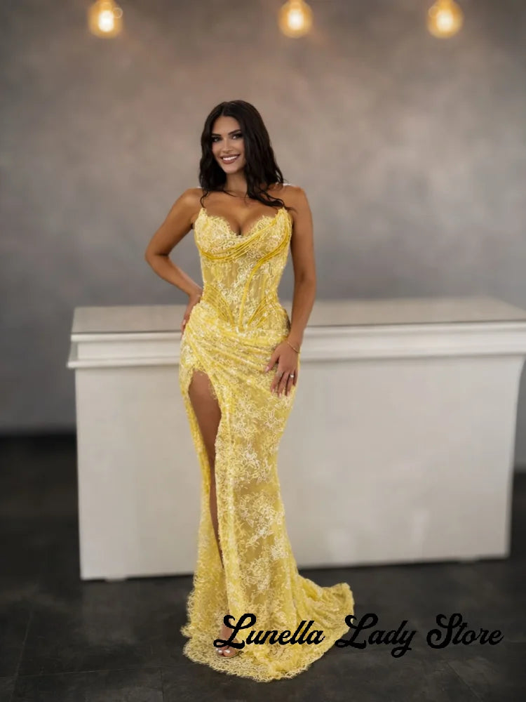 Yellow Sexy Lace Corset Strapless Maxi Gown With High Slit For Women Shiny Sleeveless Waist-cinching Dresses 2026 Party Gowns