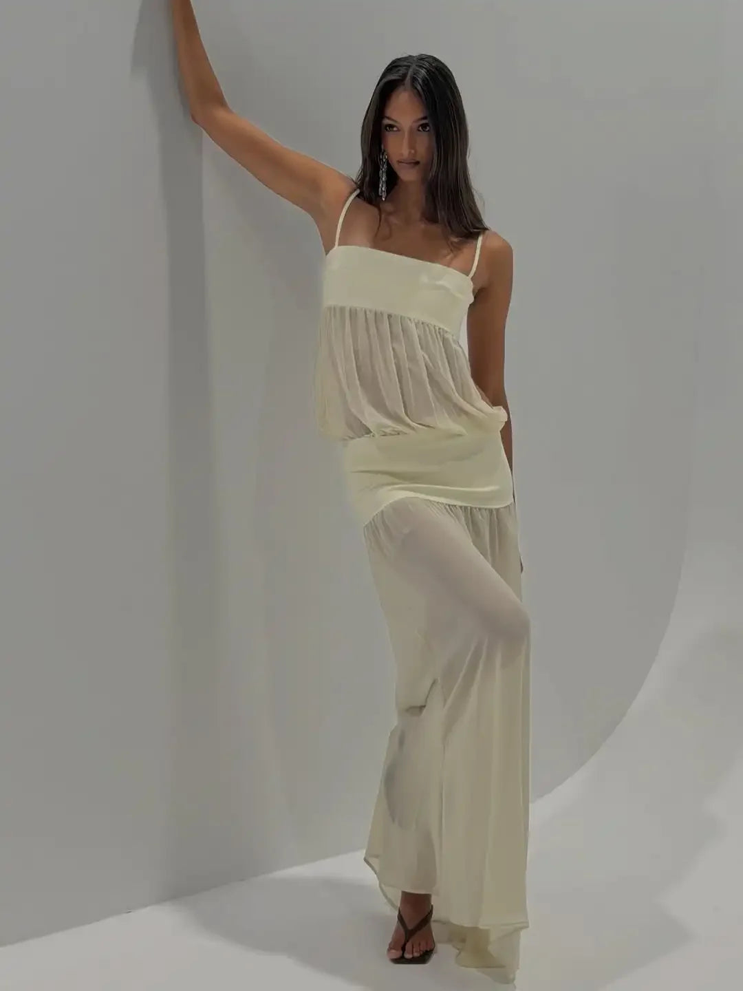 Spaghetti Strap Sexy Hollow Out Dress Women Elegant Sleeveless Backless Patchwork Bodycon Dress Vacation Beach Partywear 2026