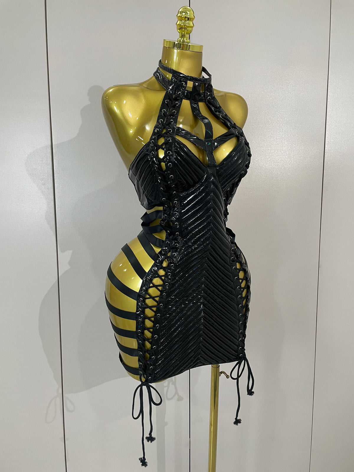 Sexy Black Leather Hollow Out Gothic Bandage Halter Short Dress Women Gogo Dance Singer Nightclub Bar Performance Stage Wear