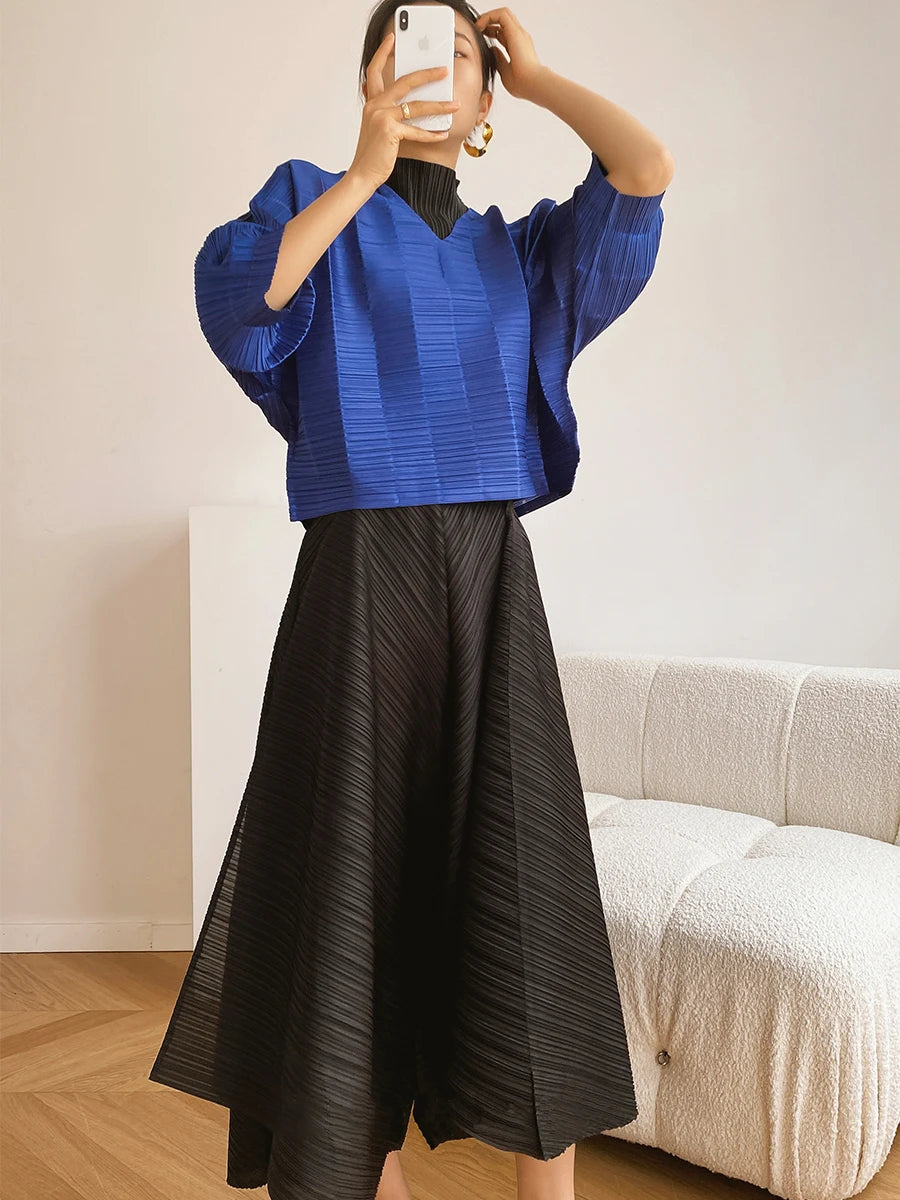 Miyake Pleated Drape V-neck Loose Bat Tops Women Summer High Fashion New Korean Style Designer Classical Causal T-shirt
