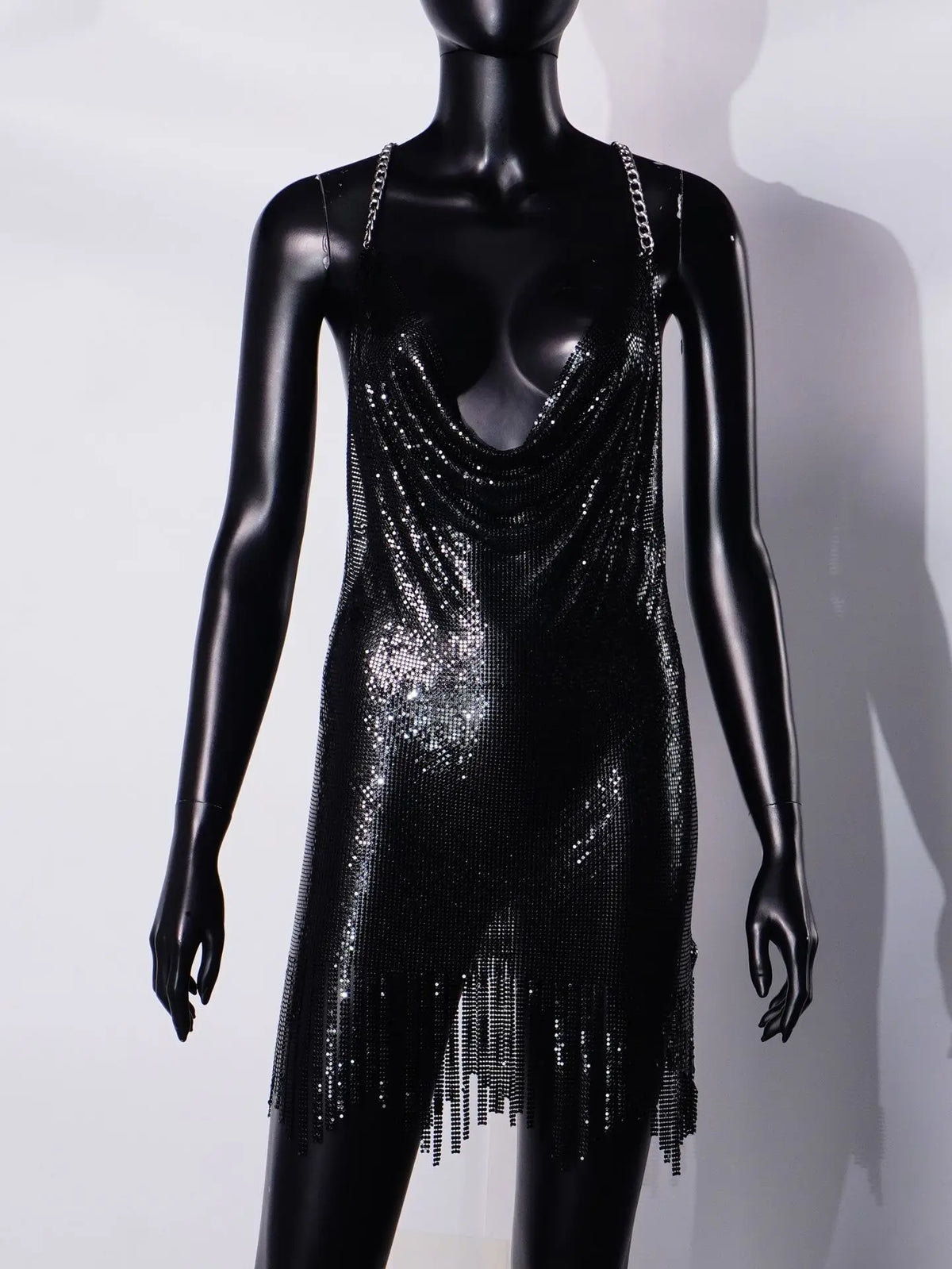 Halloween Women Metal Sequins Dress Sexy Backless Tassel V Neck Sleeveless Mini Dress Rave Festival Party Evening Dresses