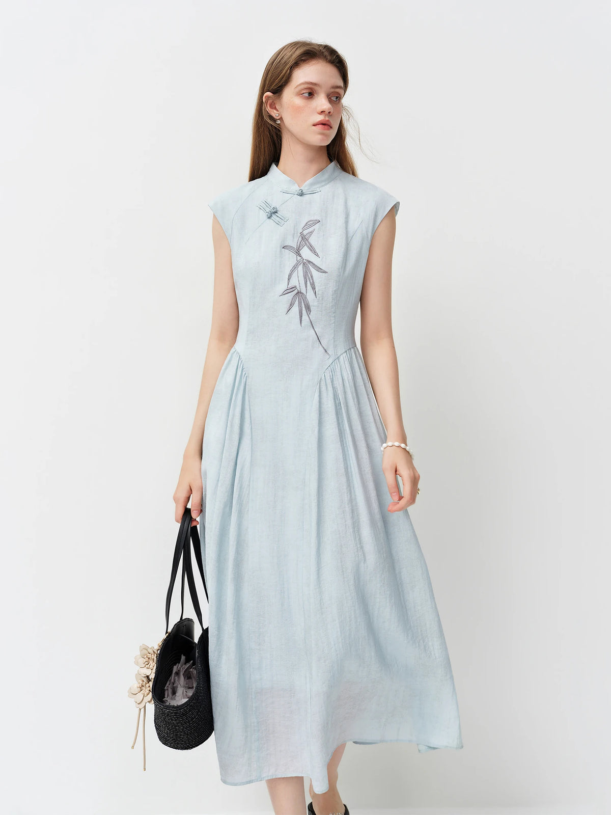 FSLE New Chinese Style Embroidery Slim-Fit Long Dress for Women 2026 Summer New Arrivals A-Line Waist-defining Skirt for Dates