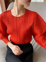 GVUW Pleated Round Collar T Shirt Women Full Sleeve Solid Color Versatile New 2025 Pullover Temperament Female Tops 17G8531