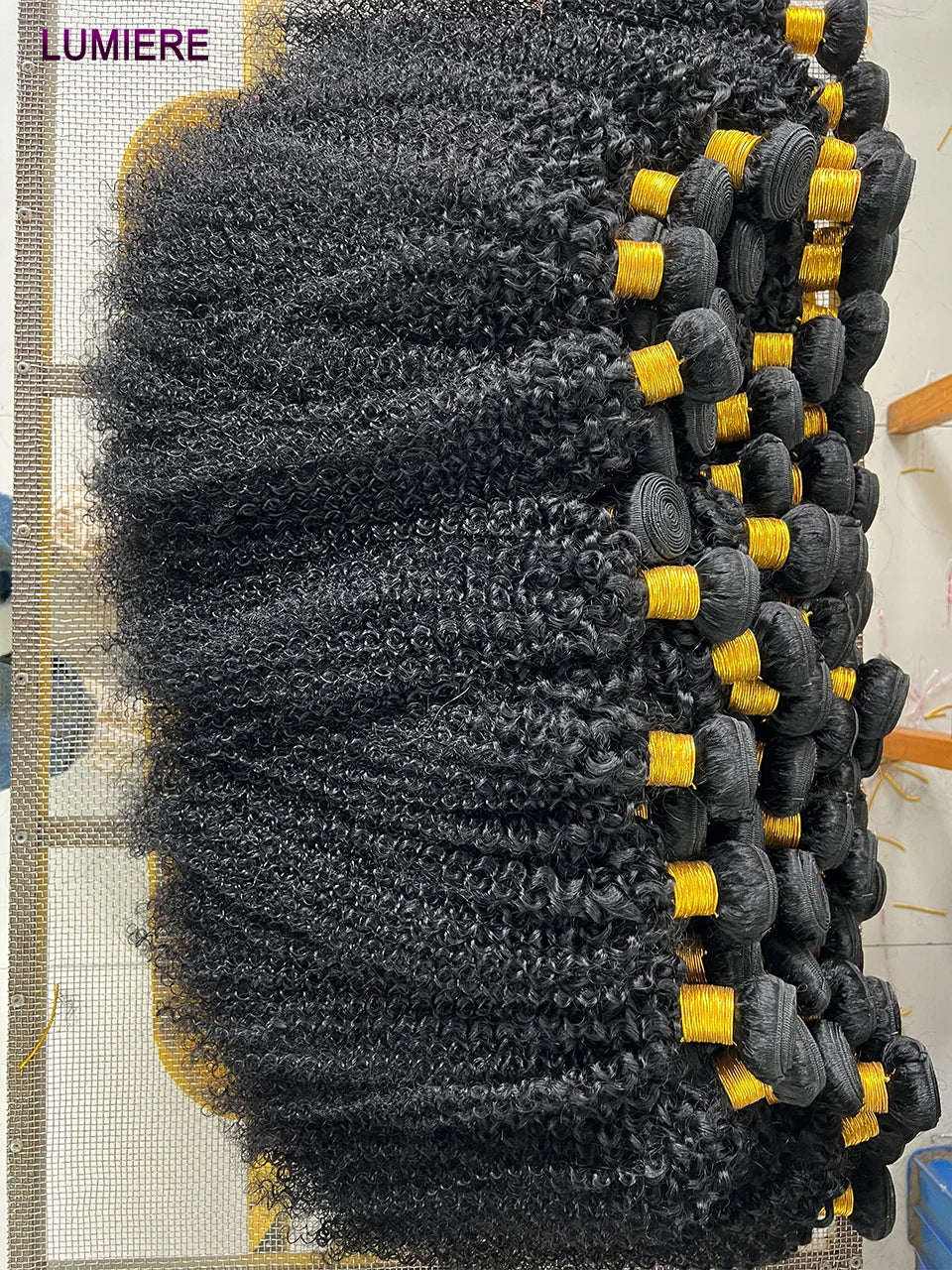 30 40” Kinky Curly Bundles Real Human Hair Brazilian Hair Weave Bundles 1/3/4 PCS Human Hair Bundles Virgin Raw Hair Extensions