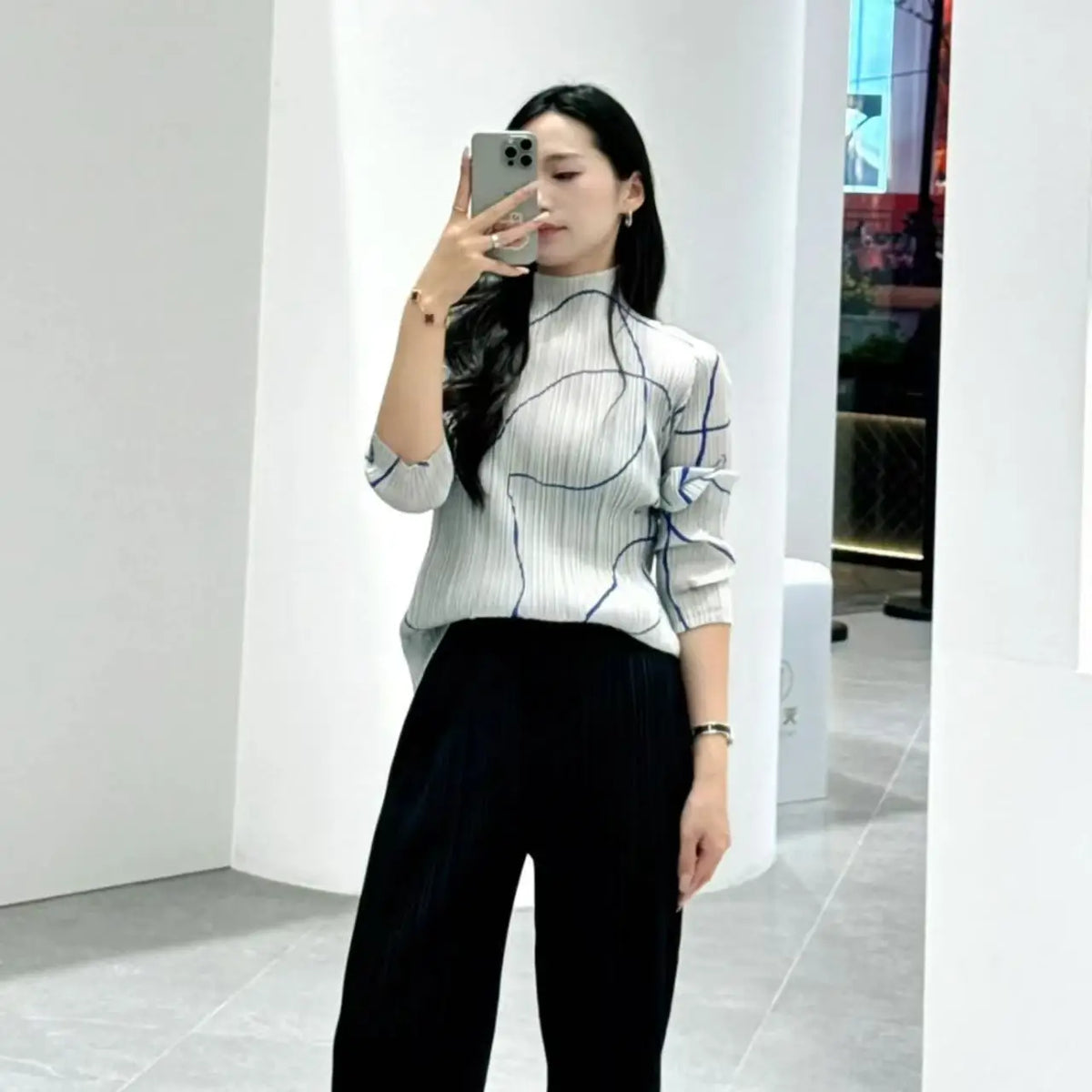 Miyake Pleated Classic High Quality Top Line Print Designer Half Turtle Neck Long Sleeve Pleated T-Shirt