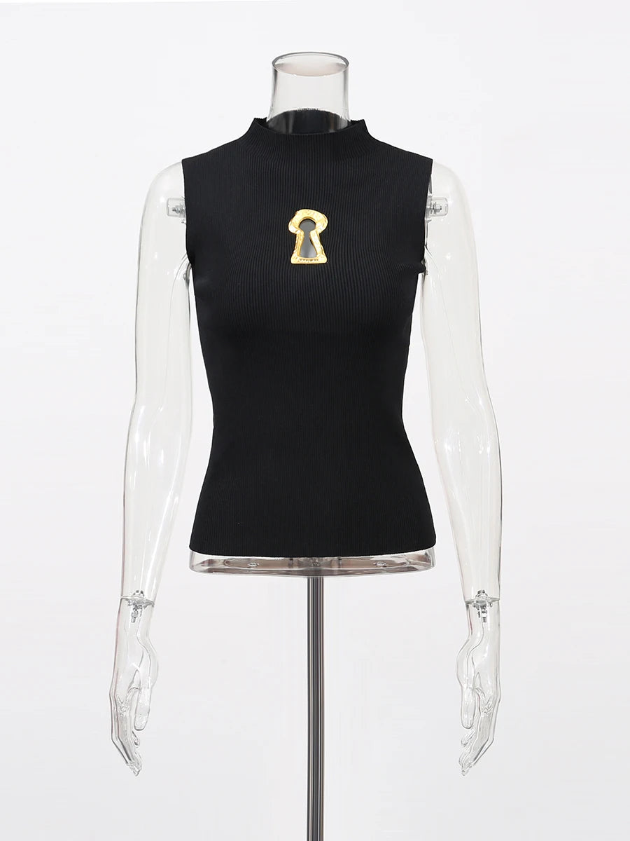 TWOTWINSTYLE Solid Spliced Metal Buckle Slimming T Shirts For Women Turtleneck Sleeveless Minimalist T Shirt Female Fashion New