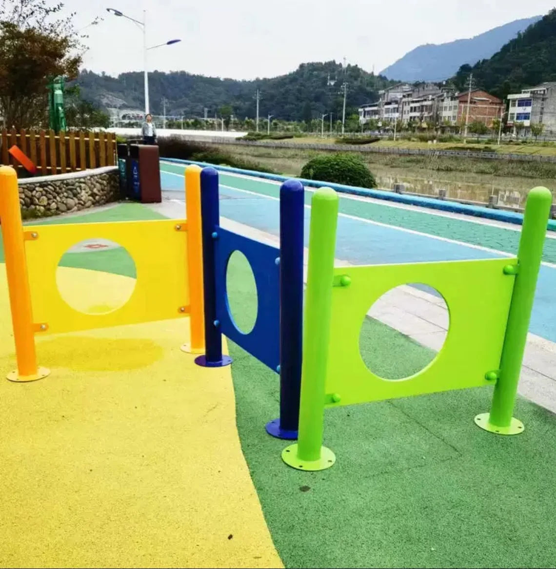 Colorful durable and easy-to-clean pet training equipment dog platform for dog agility training and pet socialization