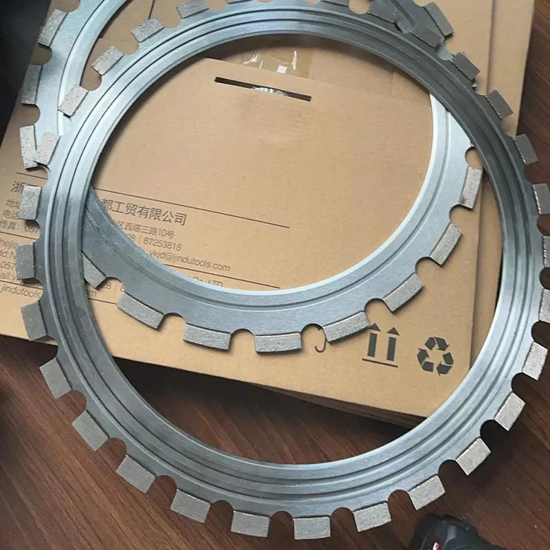 Concrete ring saw blades 410, 520, 610 Suitable for ring saw cutting machines.