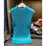 Miyake Pleated Sleeveless Undershirt 2026 New Simple Versatile Slim Simple Solid Color T-shirt Women Thin Stretchy Tops Clothes