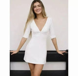 With Je Niche Design V-Neck Mid-Sleeve Slim-Fit Sexy Crop Top, Bodycon & Waist-Cropped for a Flattering Figure