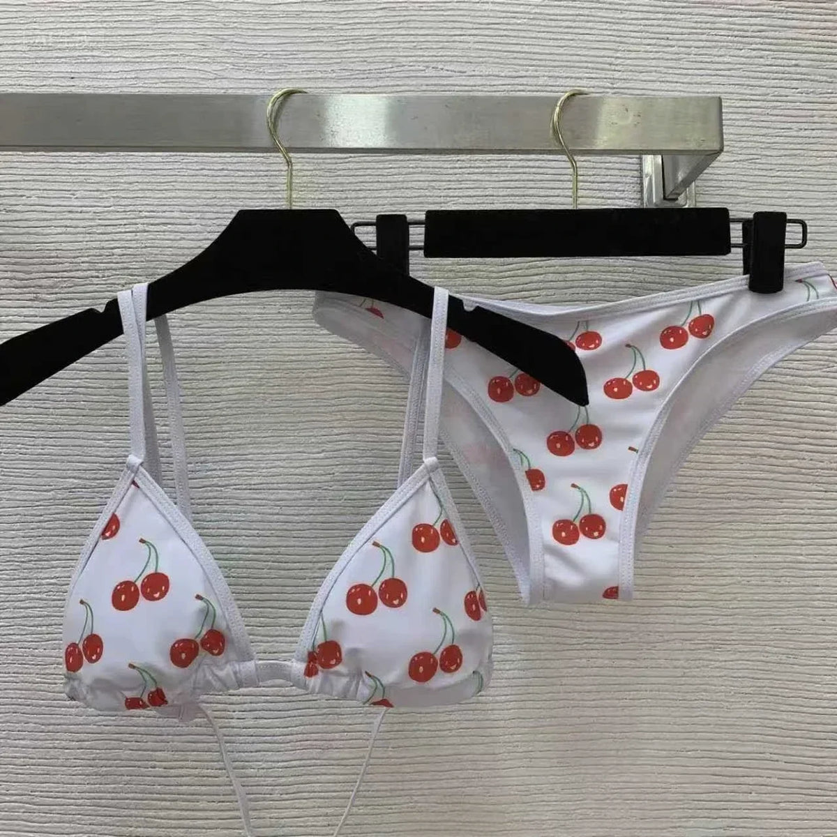 2026 Summer New Women's Fashion Printed Sexy Bareback Strap Split Bikini Swimsuit