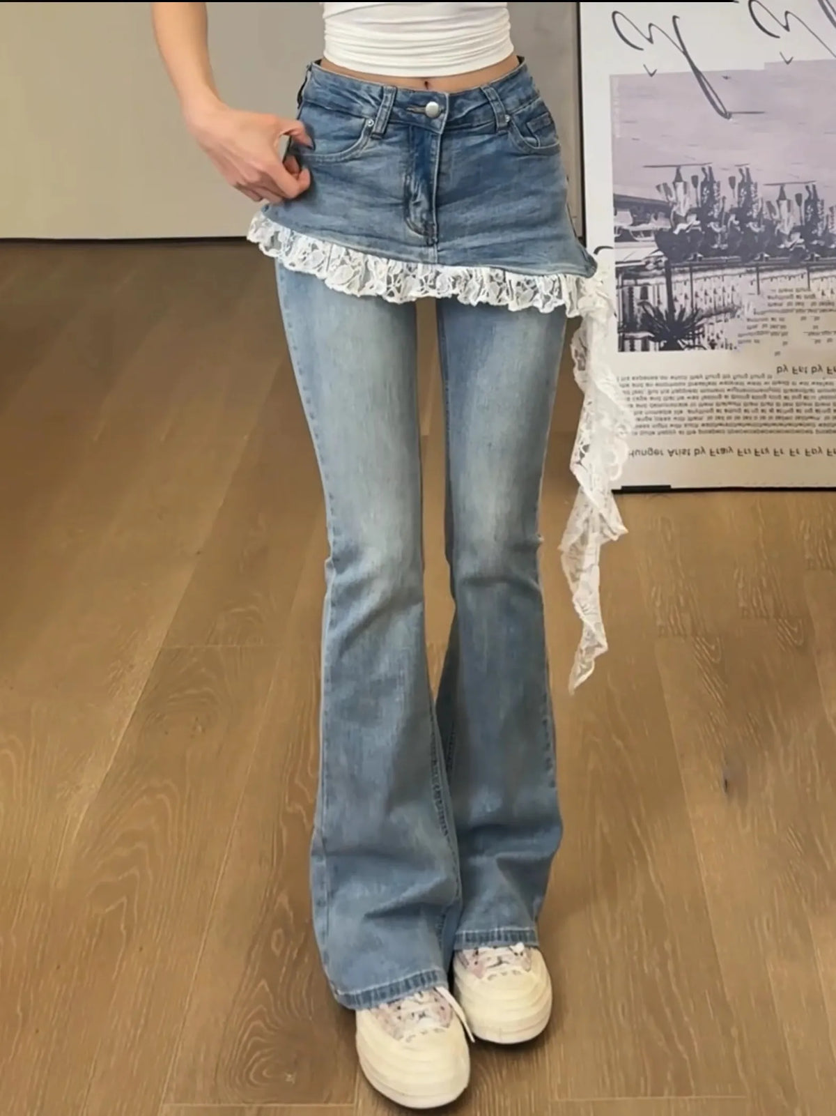 Fake Two Lace Splicing Flared Jeans for Women's Early Autumn 2025 New Style High Waist Denim Pants