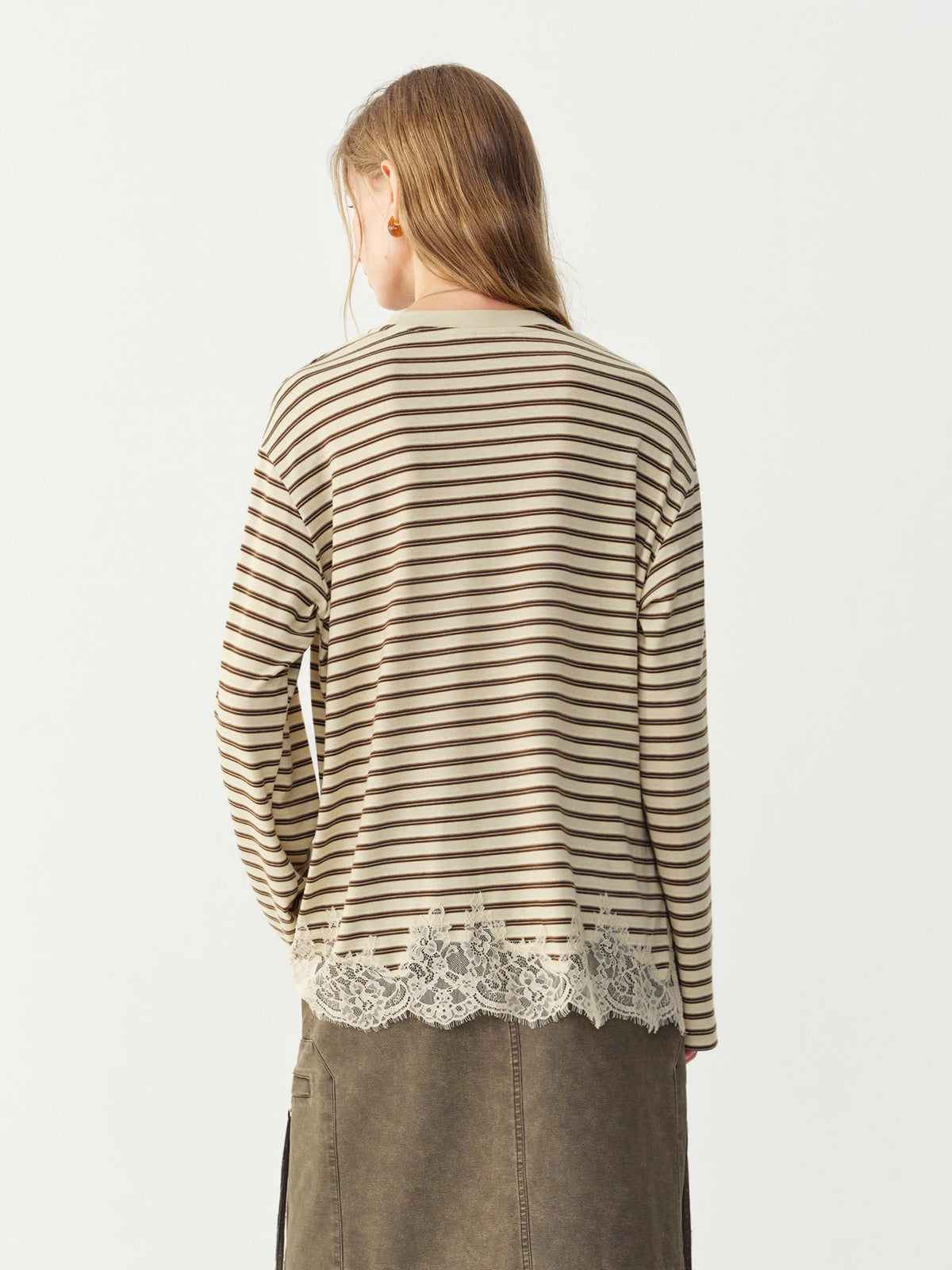 FSLE Yellow Striped Round Neck Drop Shoulder Lace Long Sleeve T-shirt for Women Winter 2026 New Retro Loose Top