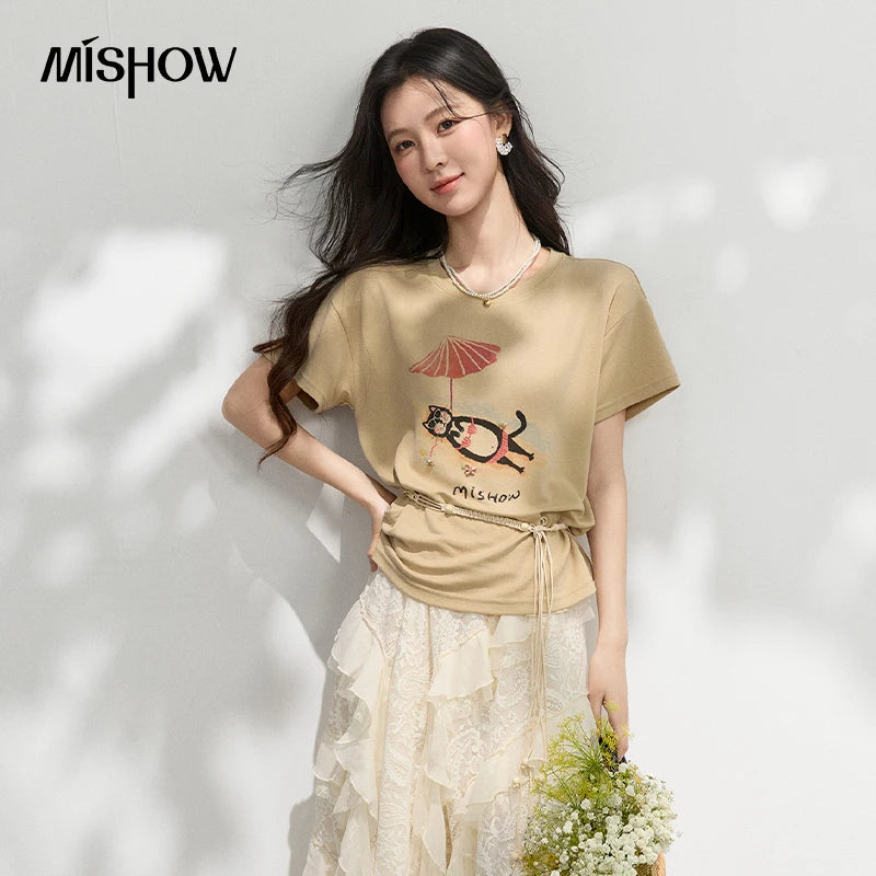MISHOW Women Round Neck T-shirt 2026 Summer New Cute Cat Print with Waist Tie Detail Khaki Casual Short Sleeve Top MXF24T1600