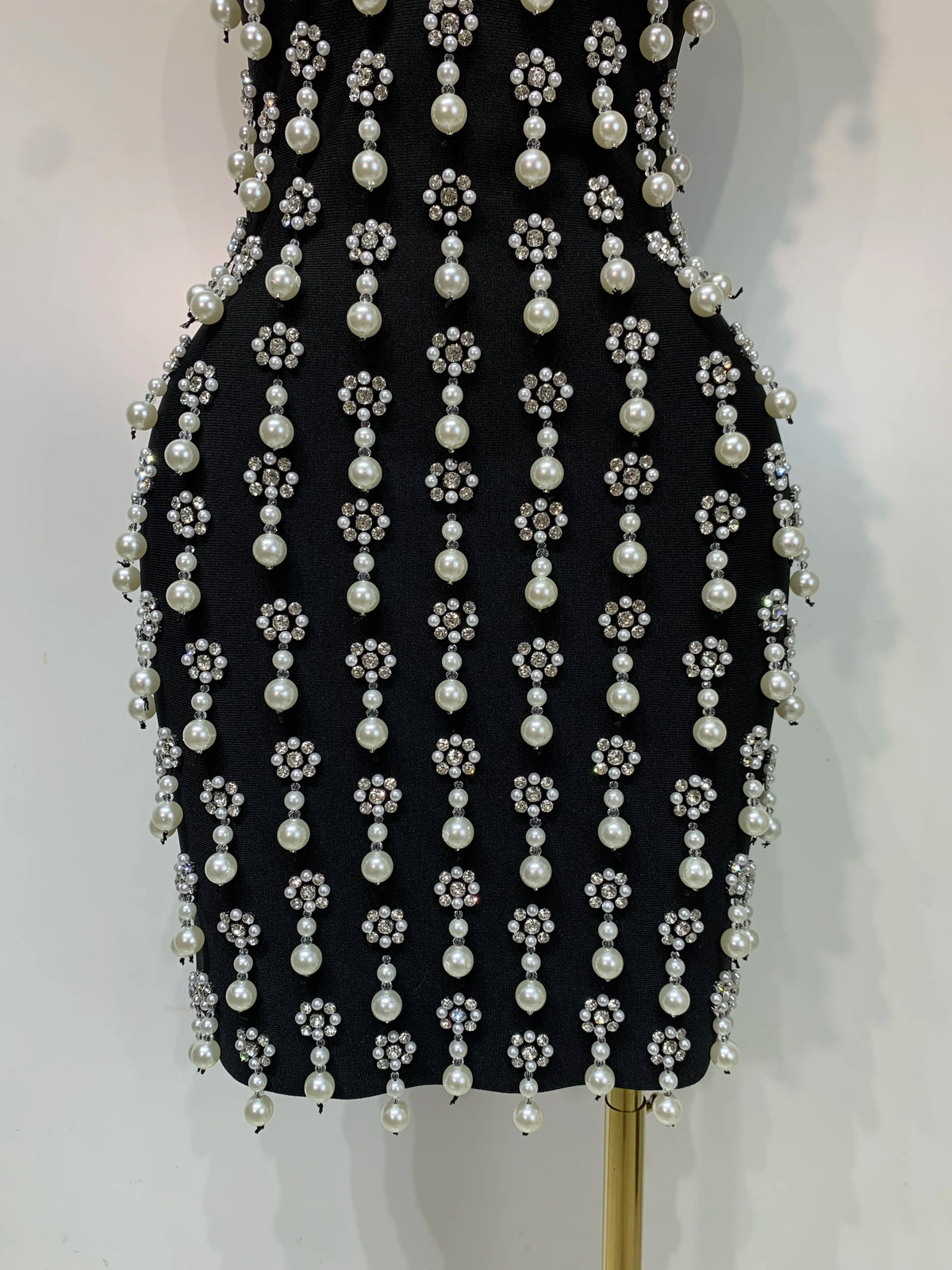 Women Sexy Strapless Shinning Diamond Bodycon Bandage Dresses Celebrity Elegant Evening Party Nightclub Wedding Guest Dress
