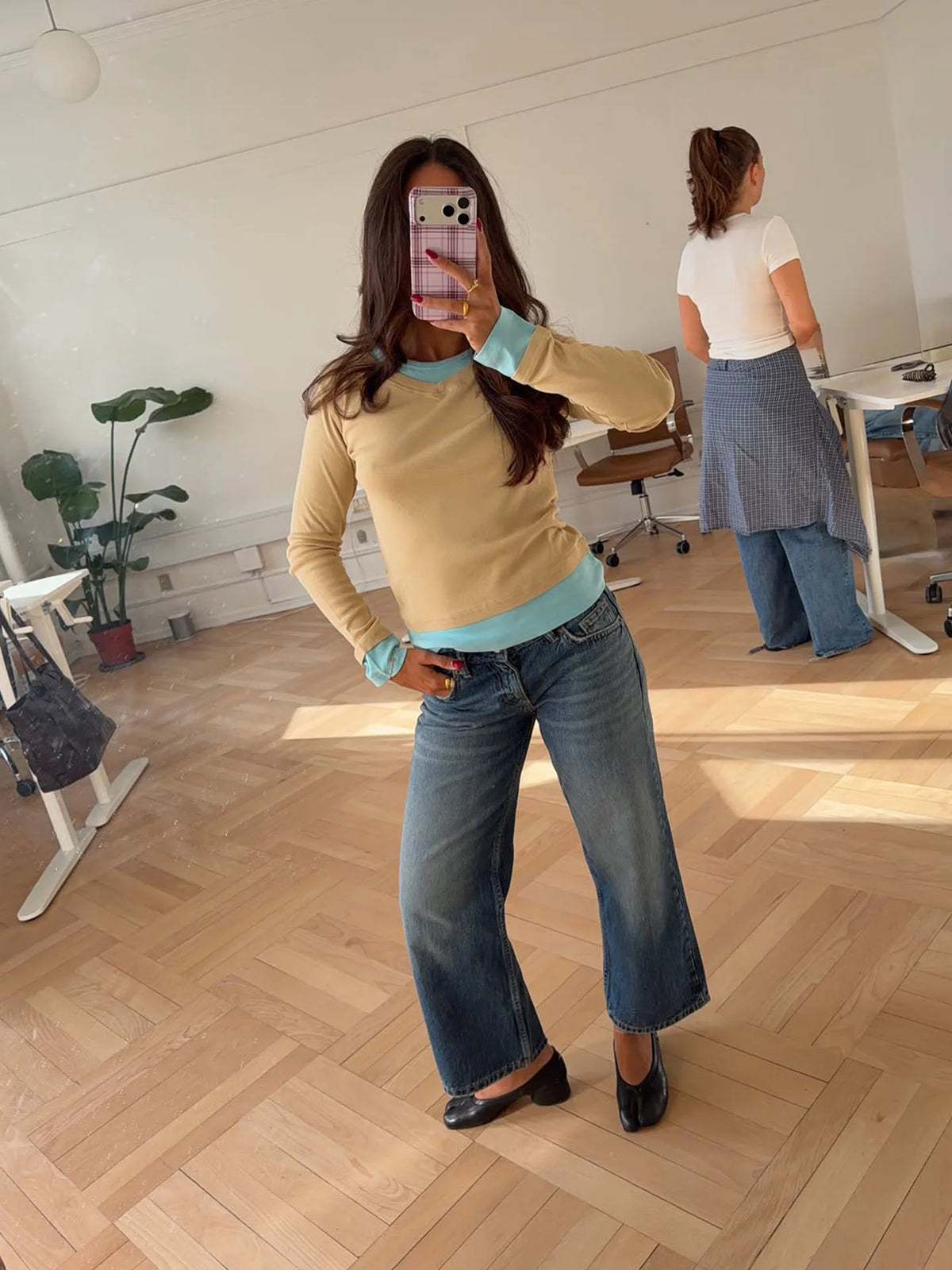 Gimaguas Yellow and Blue Color Block Fake Two-Piece Long-Sleeved T-Shirt Right-Shoulder Slim Top