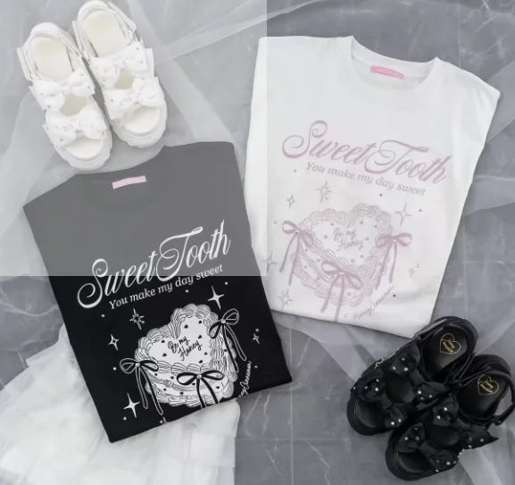 Original Japanese Design Cute Strawberry Cake Long-sleeved T-shirt Women Autumn New Loose Casual Oversized T Shirt Top Y2k