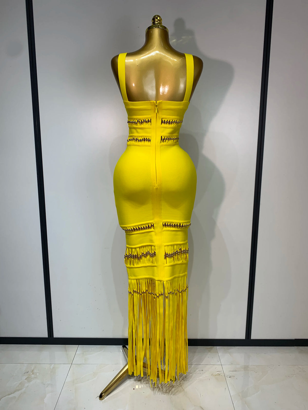 Women Sleeveless Sexy Square Collar Tassel Bodycon Bandage Dress Celebrity Elegant Evening Party High Quality Birthday Dress