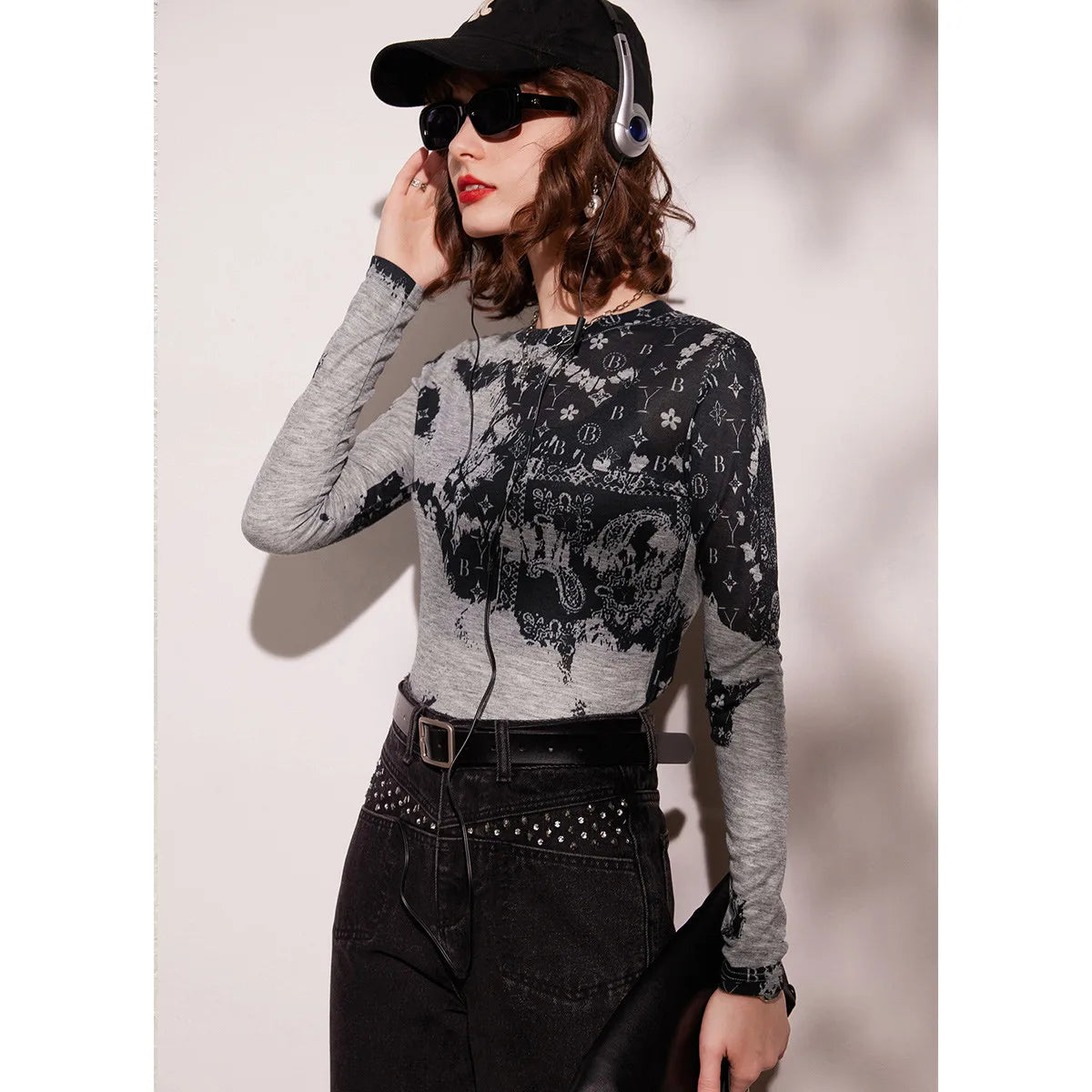 LOUISYAO Printed Outerwear Ready Tee 2025 Spring Autumn Women Long Sleeve Round Neck Slim Fit Basic T-Shirt