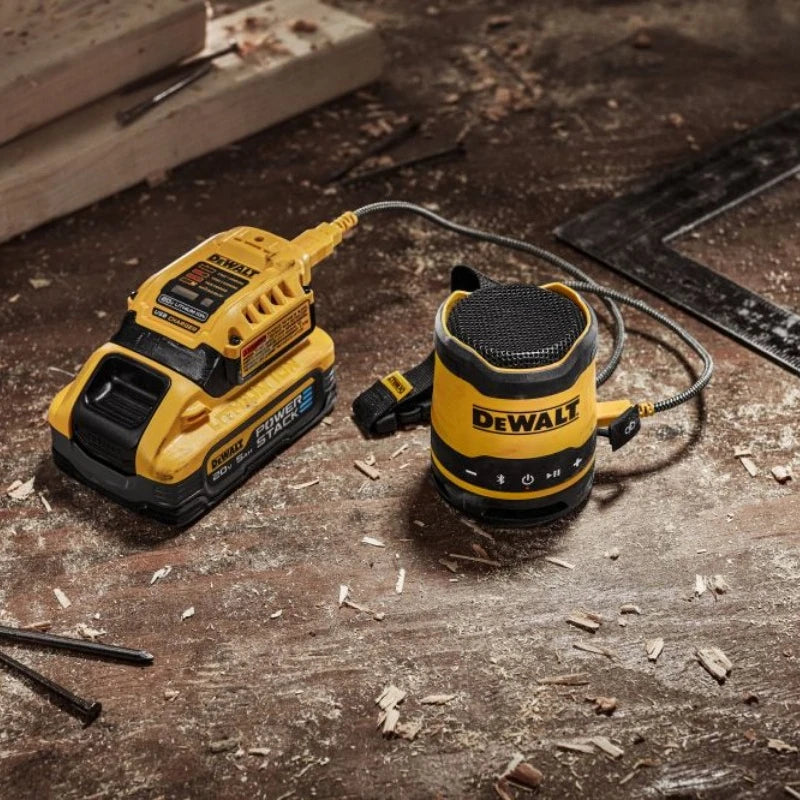 DEWALT DCB094 12V/20VMAX* FLEXVOLT® 60V 5 AMP USB CHARGING Power Tool Accessories