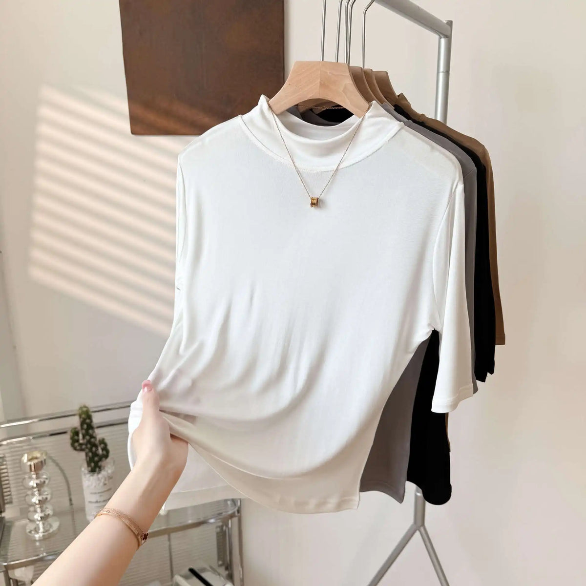 Birdtree 23% Silk T-shirt,Women Half Height O-neck Half Sleeves Solid Color Shirt,2026 Summer Autumn New T57024JF