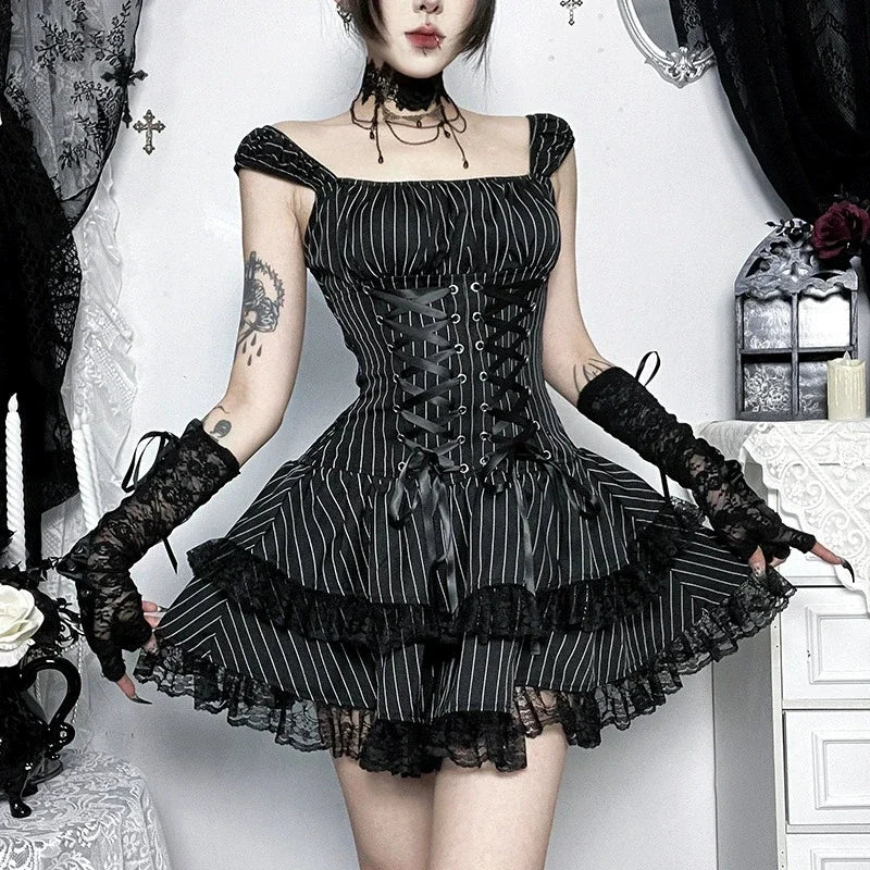 Goth Dark Lolita Outfits Cyber Y2K Striped Bandage Mini Dresses Sweet Lace Stitch Hem Cake Dress Mall Gothic Straps Party Gown