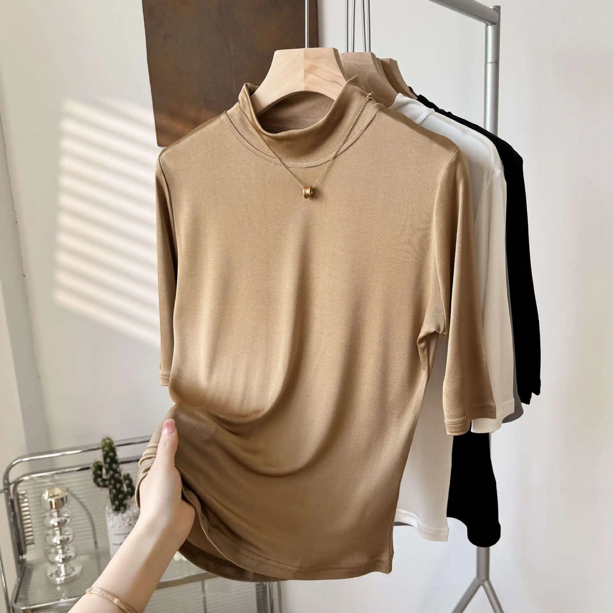 Birdtree 23% Silk T-shirt,Women Half Height O-neck Half Sleeves Solid Color Shirt,2026 Summer Autumn New T57024JF