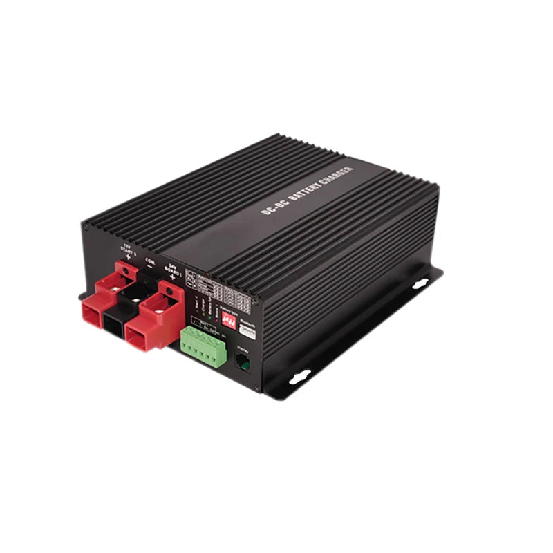 DC to DC 12V 30A Smart Charger with Booster Support App Lithium Battery Fully Automatic Charging Temperature Charger
