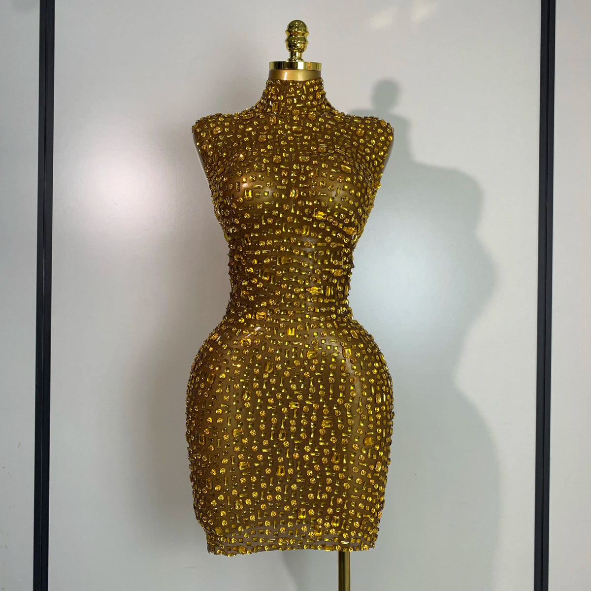 Women Luxury Gold Rhinestone Sexy Mesh Short Dress Sparkly Stage Costume Elegant Party Birthday Dresses Nightclub Singer Outf