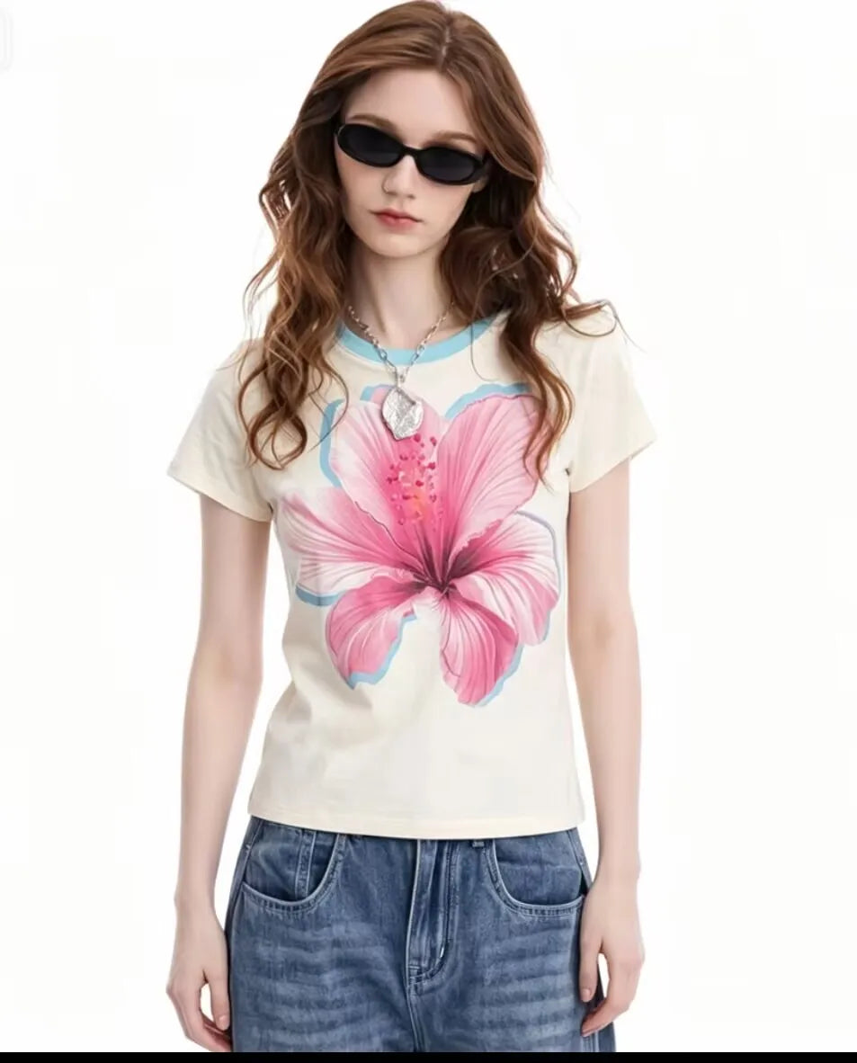 Spain New Fashion Comfortable Stretch Slim, Loose Stripes and Other Short-Sleeved T-Shirts