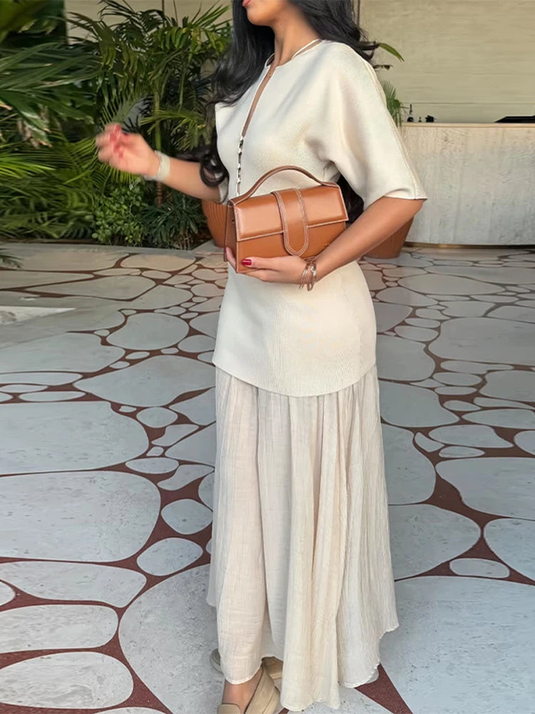 Crew Neck Short Sleeve Buttoned Paneled Midi Dress Fitted Bodice Flowing 2026 Spring Women Knit Skirt Fashion Elegant Lady Gown