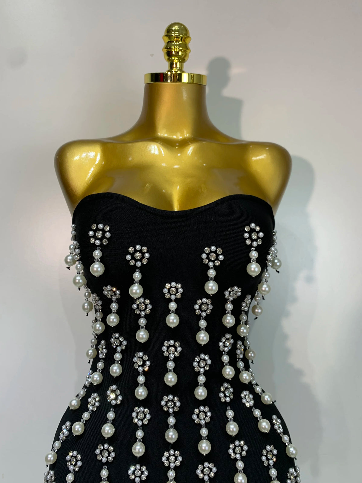 Women Sexy Strapless Shinning Diamond Bodycon Bandage Dresses Celebrity Elegant Evening Party Nightclub Wedding Guest Dress