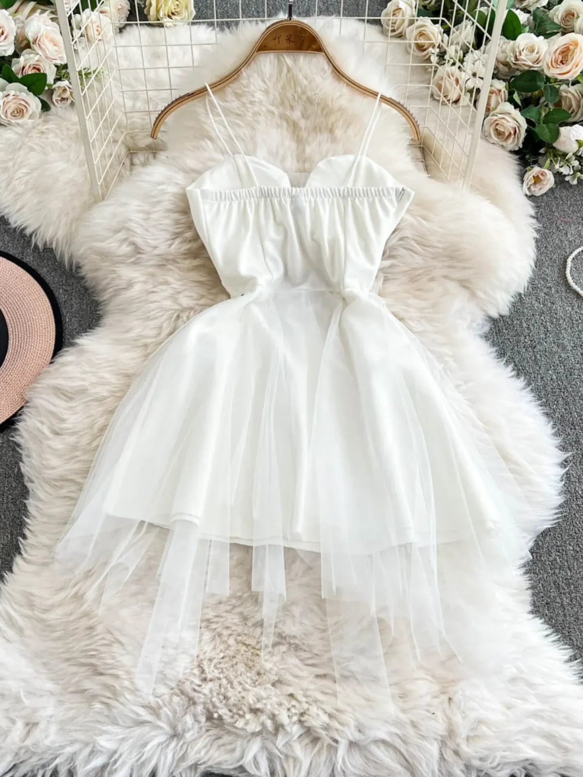 Foamlina White Princess Dress Women's Spring Autumn 2026 New Waist Tight Backless Black Mesh Splicing Tube Top Tutu Dress