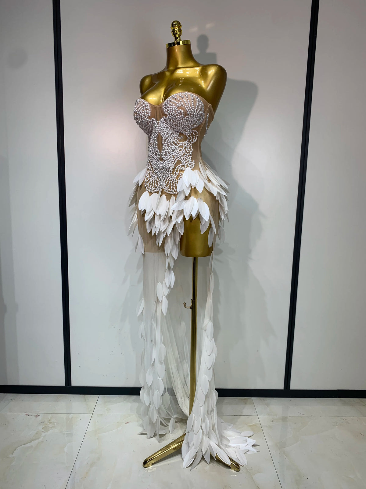 Elegant Pearl Dress Sexy Transparent Mesh Maxi Long Dresses Women Evening Party Wedding Gown Red Carpet Celebrity Stage Outfit