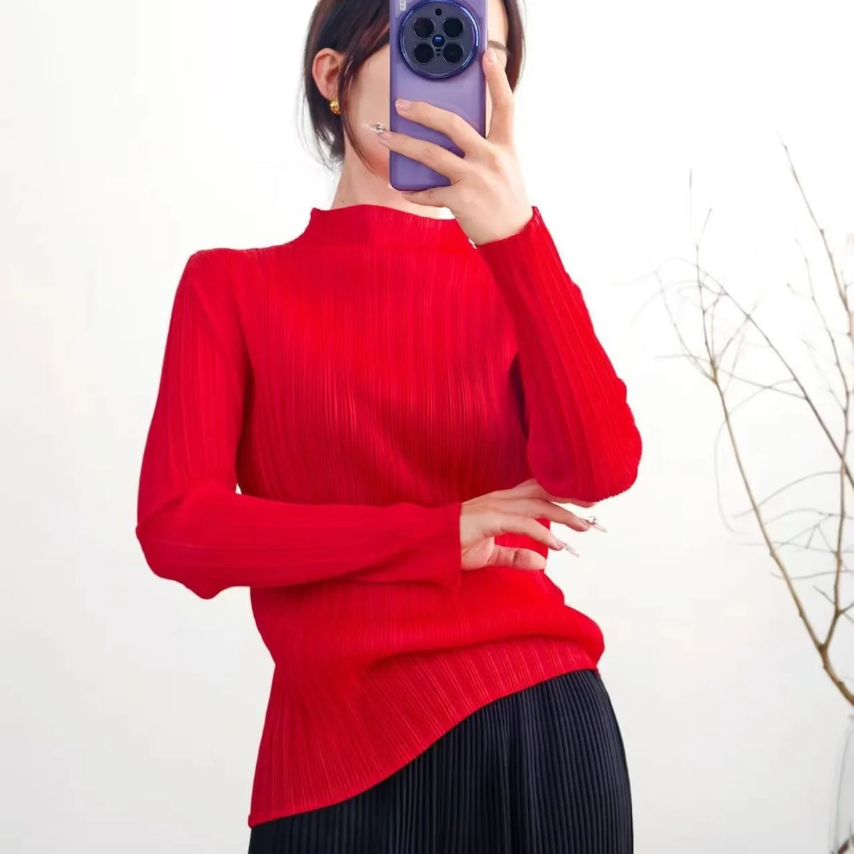 Miyake Style Simple Solid Color Bottoming T-Shirt Women's Long Sleeve High Elasticity Slim Fit Versatile Solid Color Pleated Top