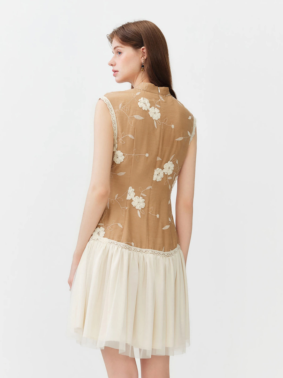 FSLE 2026 Summer Women's Contemporary Chinese-Inspired Intricate Embroidered Sleeveless Dress Sheer Mesh Overlay for Gala Events
