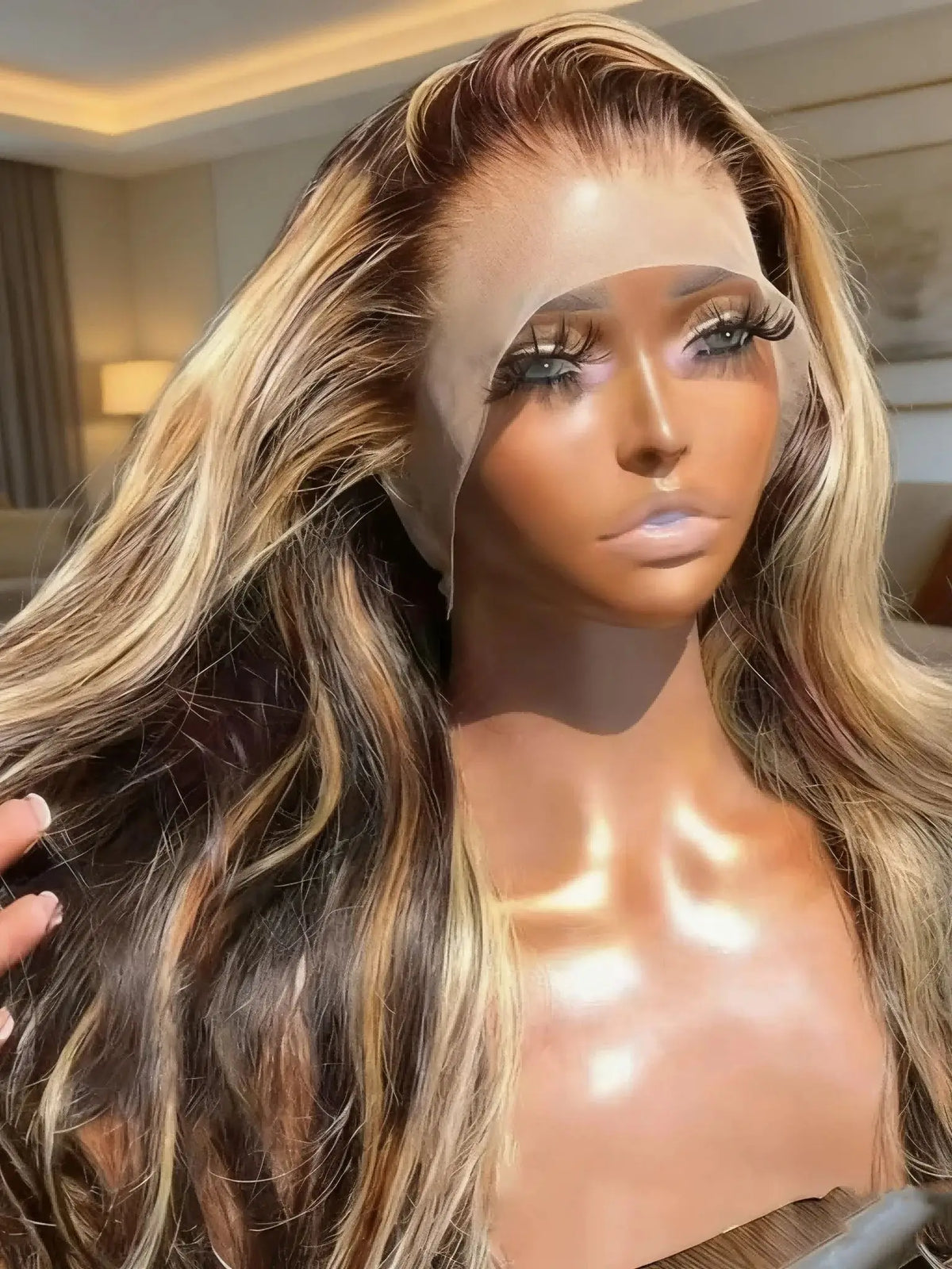 Body Wave 13x4 Hd Transparent Lace Front Wig Colored Highlight Human